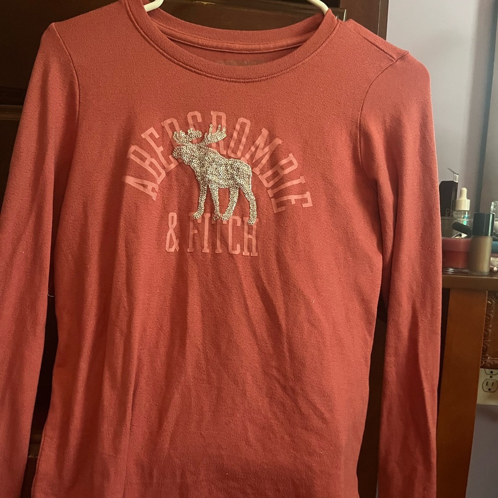 Abercrombie kids long sleeve shirt with sequin moose!